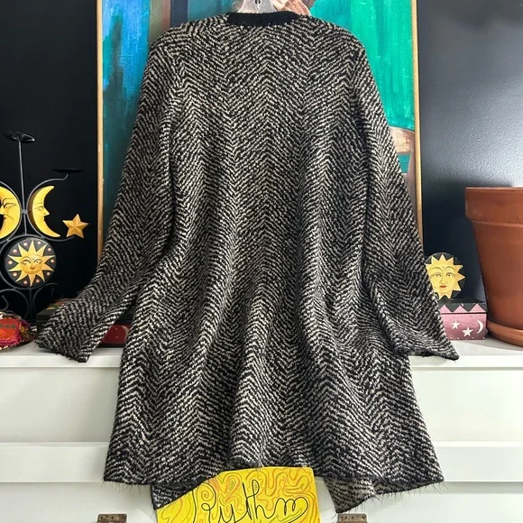 ALFRED SUNG Black and Tan Cardigan Medium - Picture 5 of 13